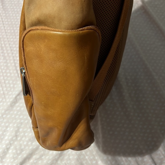 Kenneth Cole reaction backpack - Picture 7 of 11